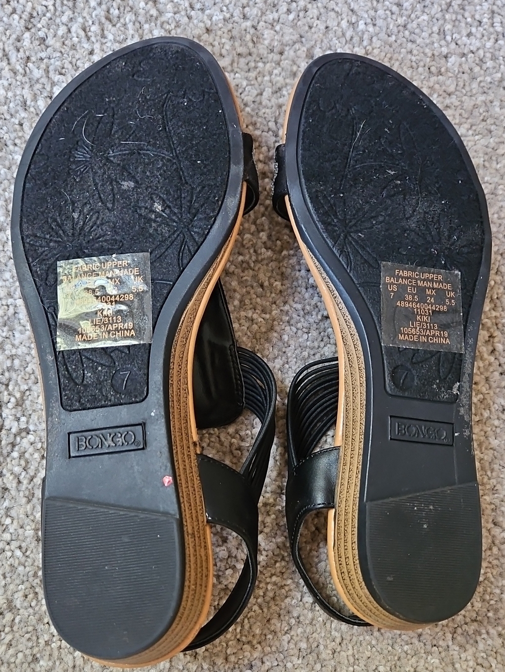 Bongo Rhinestone T-Strap Flat Sandals - Black/Tan Size 7 - Picture 3 of 7
